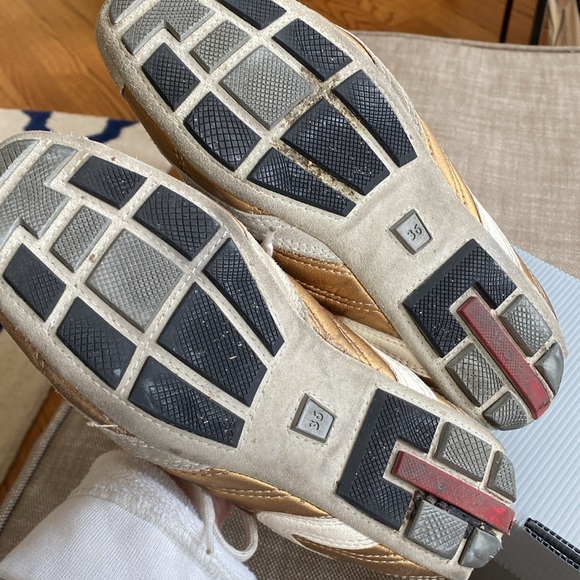 Prada Sneaker - Picture 6 of 7